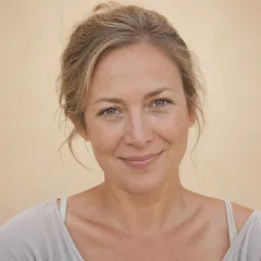 Carolin R.